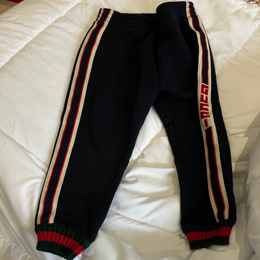 Gucci Kids Black Sweatpants With Red And Green Accents